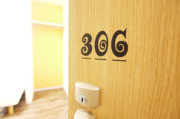 Room306