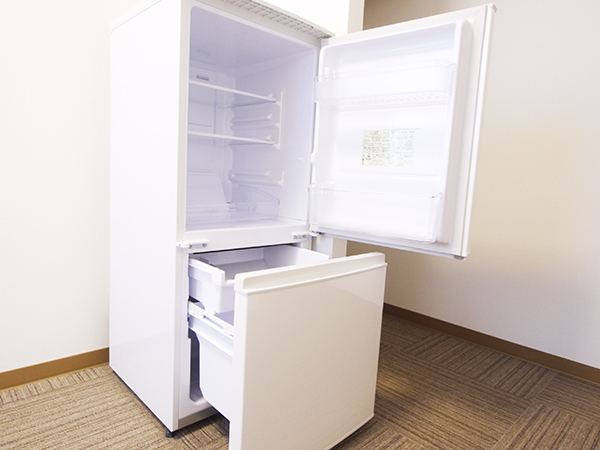 All rooms have 2-door refrigerators