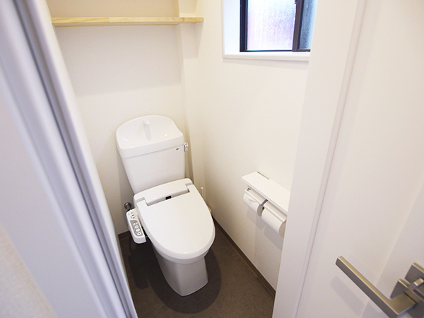 The toilet has a washlet throughout the building