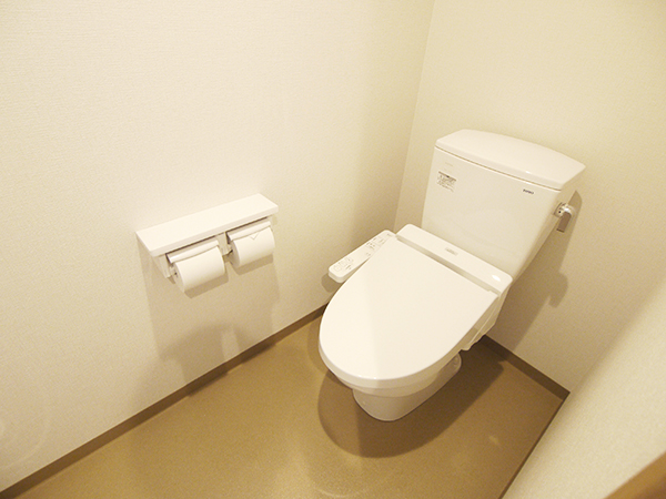 a～dの部屋は各部屋に専用のトイレが付いています