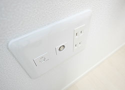 LAN outlet, Coaxial cable outlet for TV in each room.