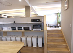 Living space to Tatami room.
