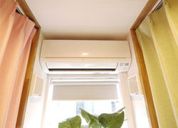 <span>Air conditioner in sharing space</span>
