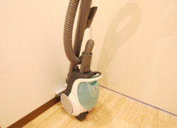 Lightweight Vacuum Cleaner